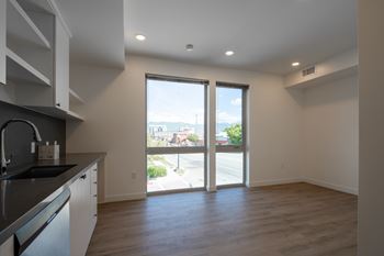 Quartz countertops